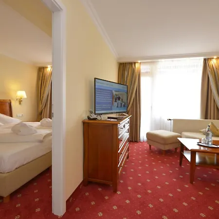 Schweizer Hof Thermal Und Vital (adults Only) Hotel