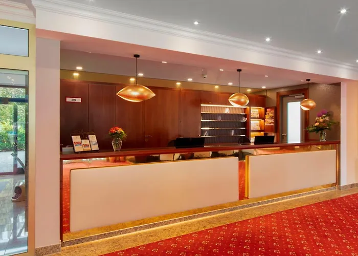 ホテル Schweizer Hof Thermal Und Vital (adults Only)