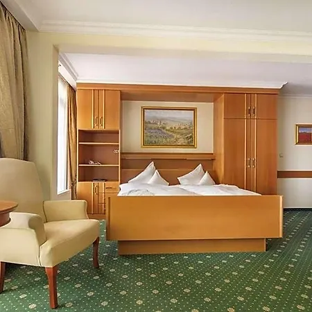 Schweizer Hof Thermal Und Vital (adults Only) Hotel