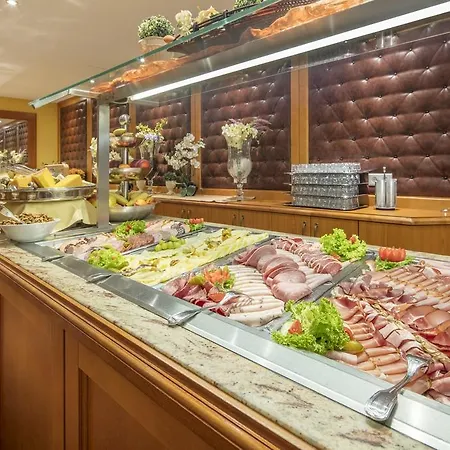 Hotel Schweizer Hof Thermal Und Vital Resort (Adults Only) Hotel 4*
