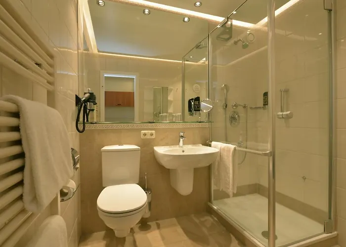 Schweizer Hof Thermal Und Vital (adults Only) 4*